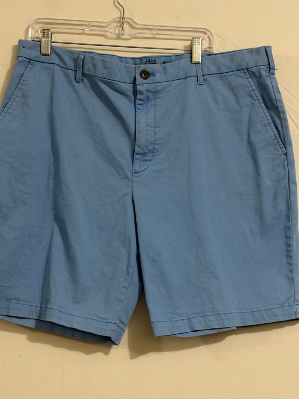 Izod Light Blue Flat-Front Men's Chino Shorts